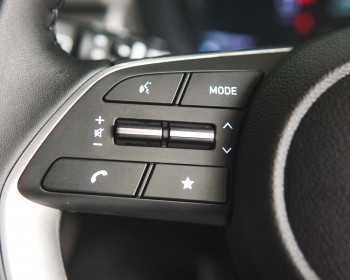 Apa Makna Tombol Bintang (Custom Button) Pada Setir Hyundai?
