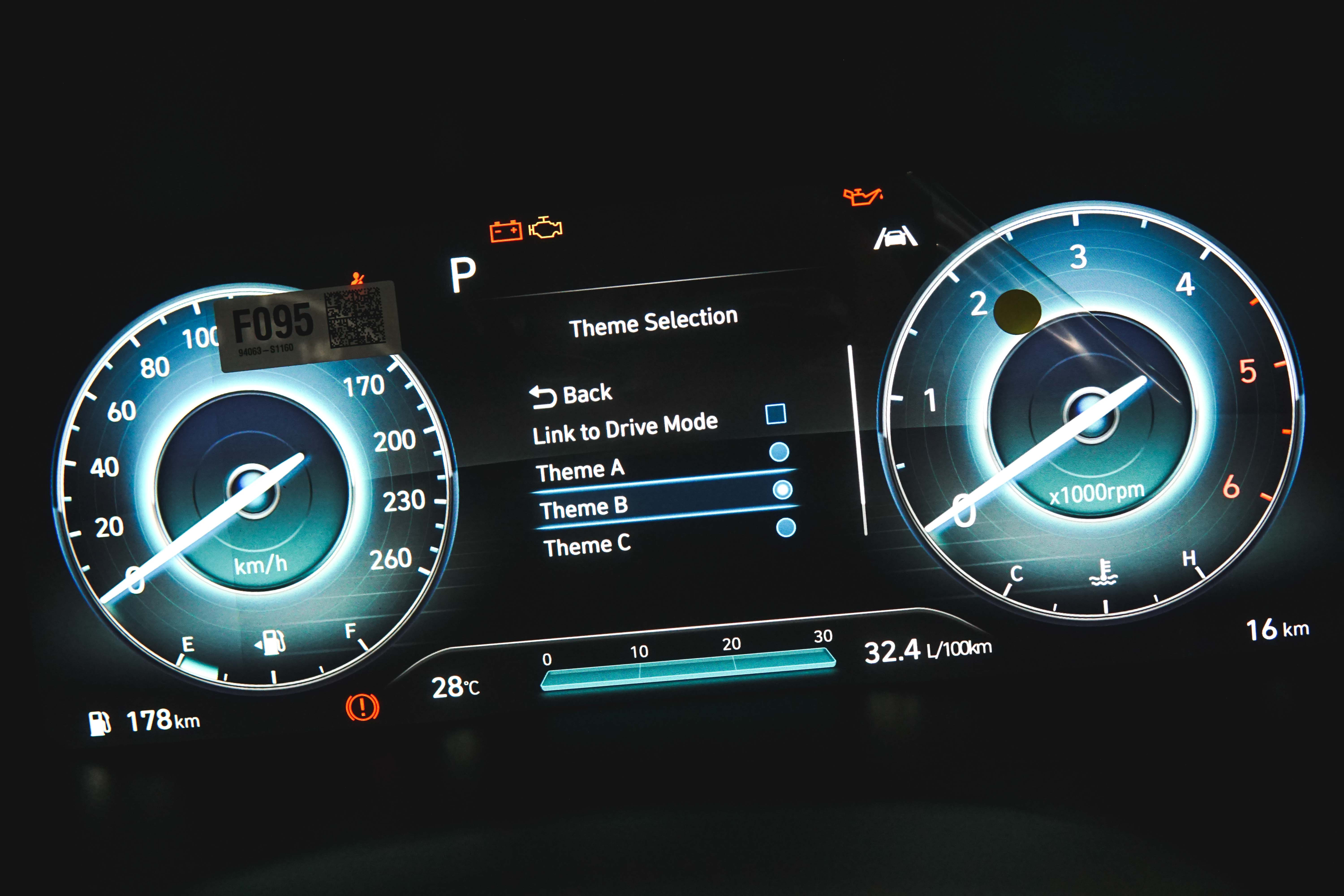 Speedometer Hyundai Santa Fe Yang Penuh Kustomisasi