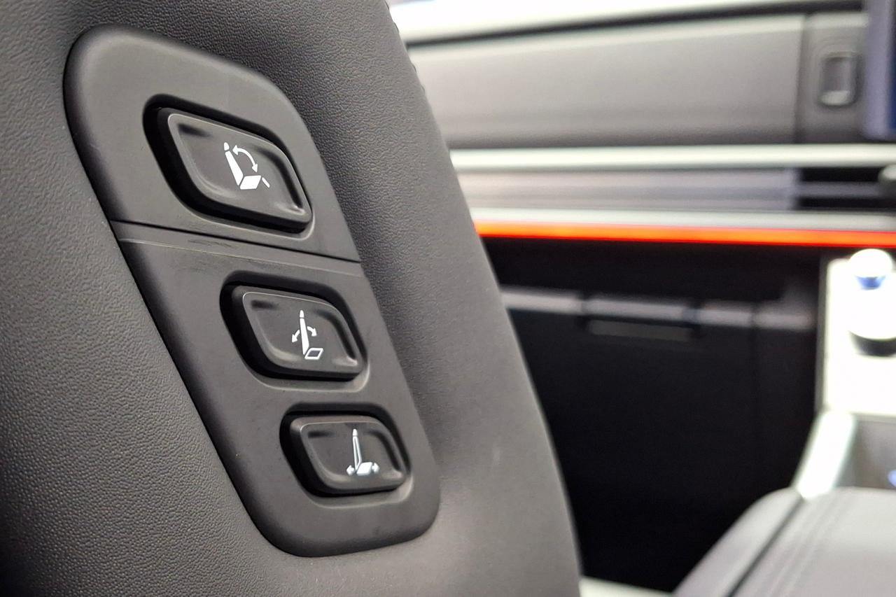 Passenger Seat Walk-in Device: Akses Lebih Mudah Ke Baris Kedua