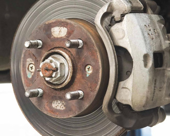 Cakram Rem Terlihat Berkarat? Ini Penjelasan Yang Perlu Dipahami Tanpa Perlu Panik
