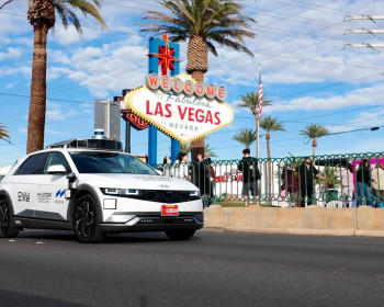 Robotaxi Hyundai IONIQ 5 Mulai Uji Layanan Di Las Vegas
