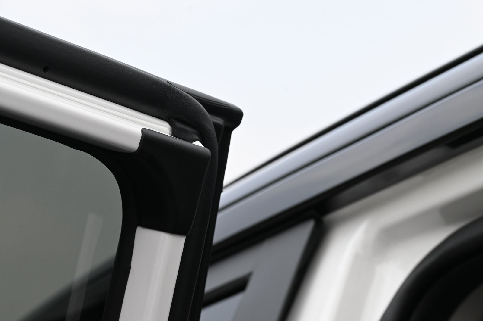 5 Fungsi Beragam Karet Pintu Mobil Yang Wajib Diketahui