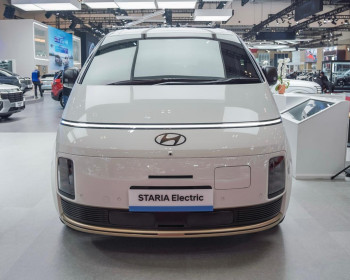 The New STARIA Electric: Teknologi 800 Volt, Isi Daya 10-80% Sekitar 20 Menit