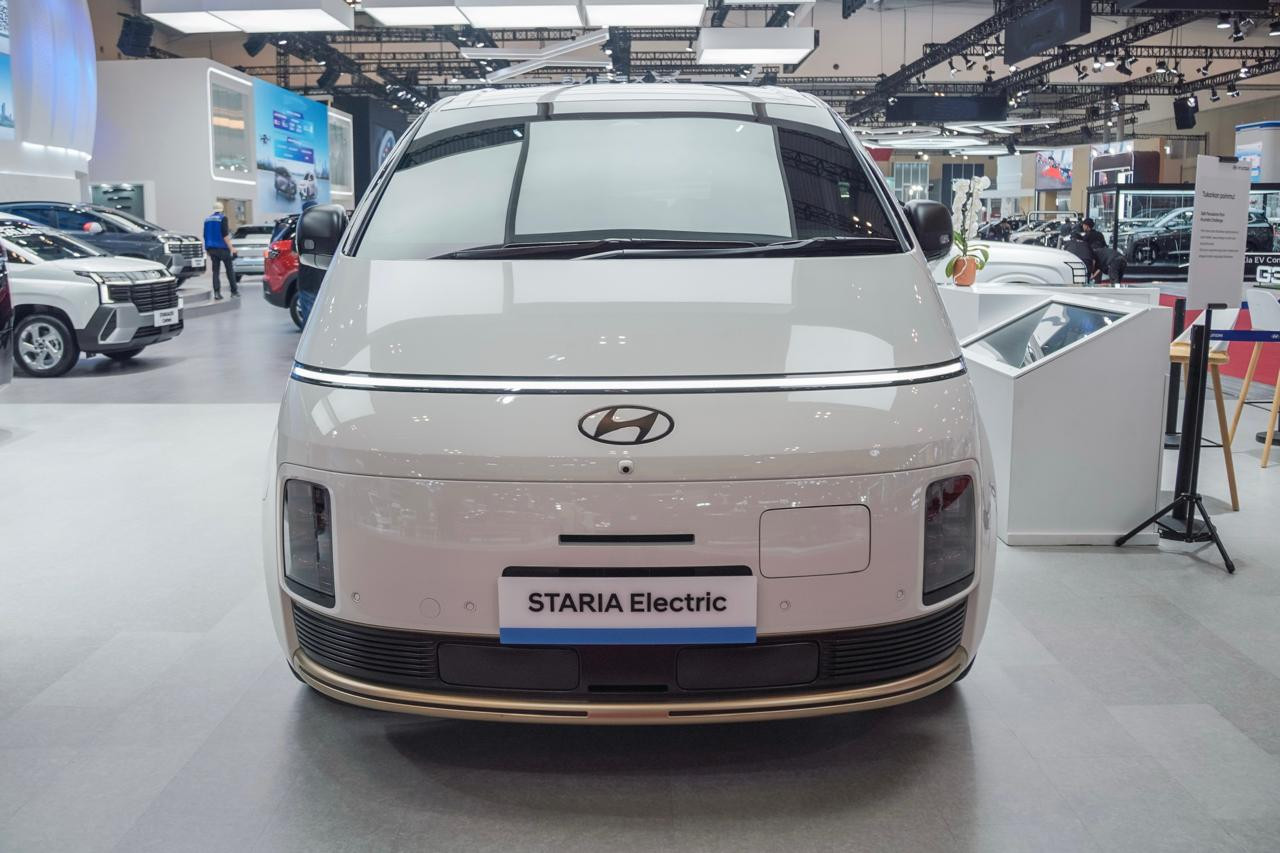 The New STARIA Electric: Teknologi 800 Volt, Isi Daya 10-80% Sekitar 20 Menit