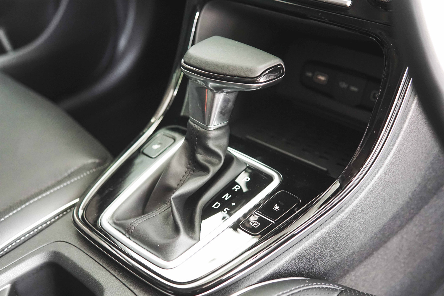 Kontrol Transmisi Dengan Manual Mode Hyundai Creta IVT | Hyundai Mobil ...