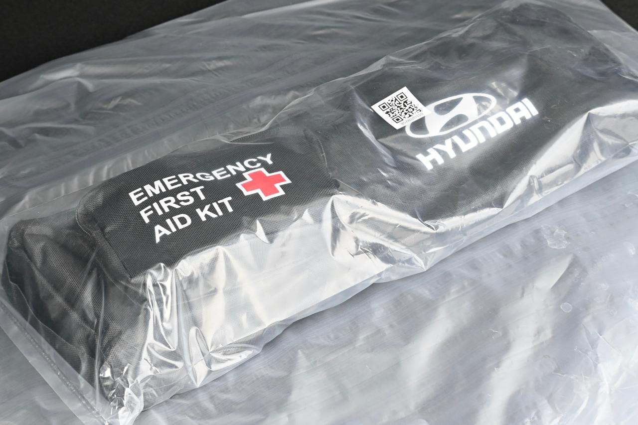 Saat Darurat Tiba, Emergency Kit Dan Tombol SOS Hyundai Siap Menolong Anda